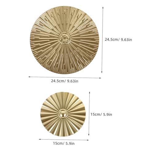Design moderne minimaliste pour cette décoration en métal - 2