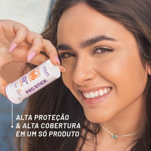 Kit Protetor Solar com cor PRO15 + Blush em Bastão (Soft Peach) - Resistente Água Esporte Beleza Sol
