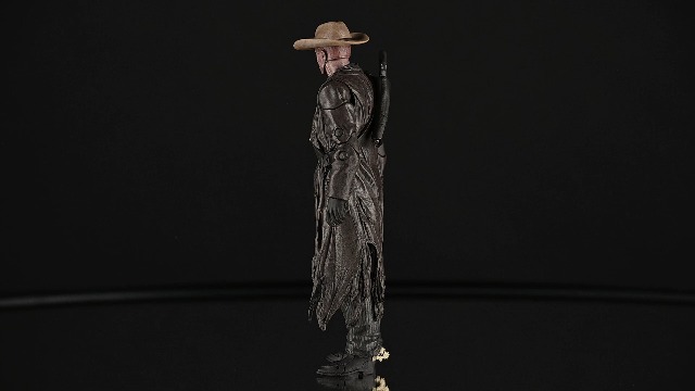 Amazon.com: McFarlane Toys- Fallout The Ghoul 7in Deluxe Action
