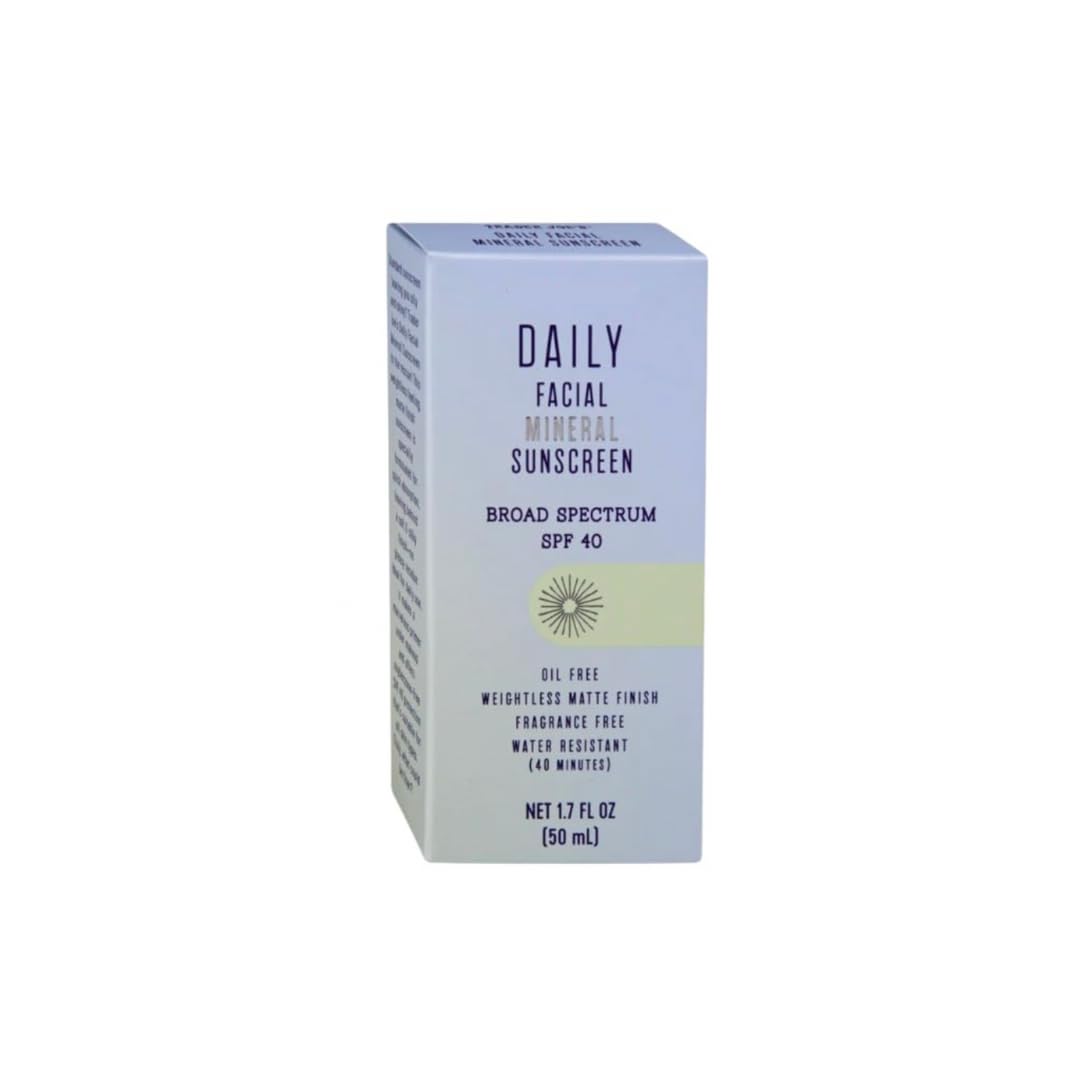 Trader Js Daily Facial Mineral Sunscreen SPF 40-1.7 fl oz (50g)