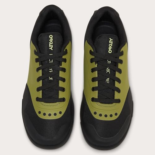 Image of Oakley Men's Drift Recycled Mountain Bike Sneaker