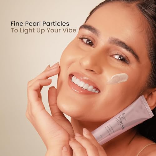 Image of Glow Up Strobe Cream with Jojoba Oil, Dewy Radiance, Hydrating, for All Skin Types, 30ml (2.Moonlit Glow)