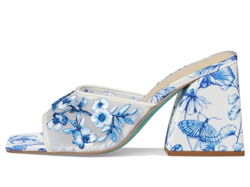 Image of Blue by Betsey Johnson Roo