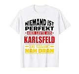 Klassisch geschnitten, doppelt genähter Saum.