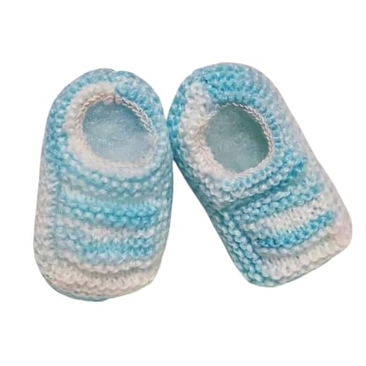 Sapatinho de Bebê de Tricô Azul e Branco - 0 a 3 meses