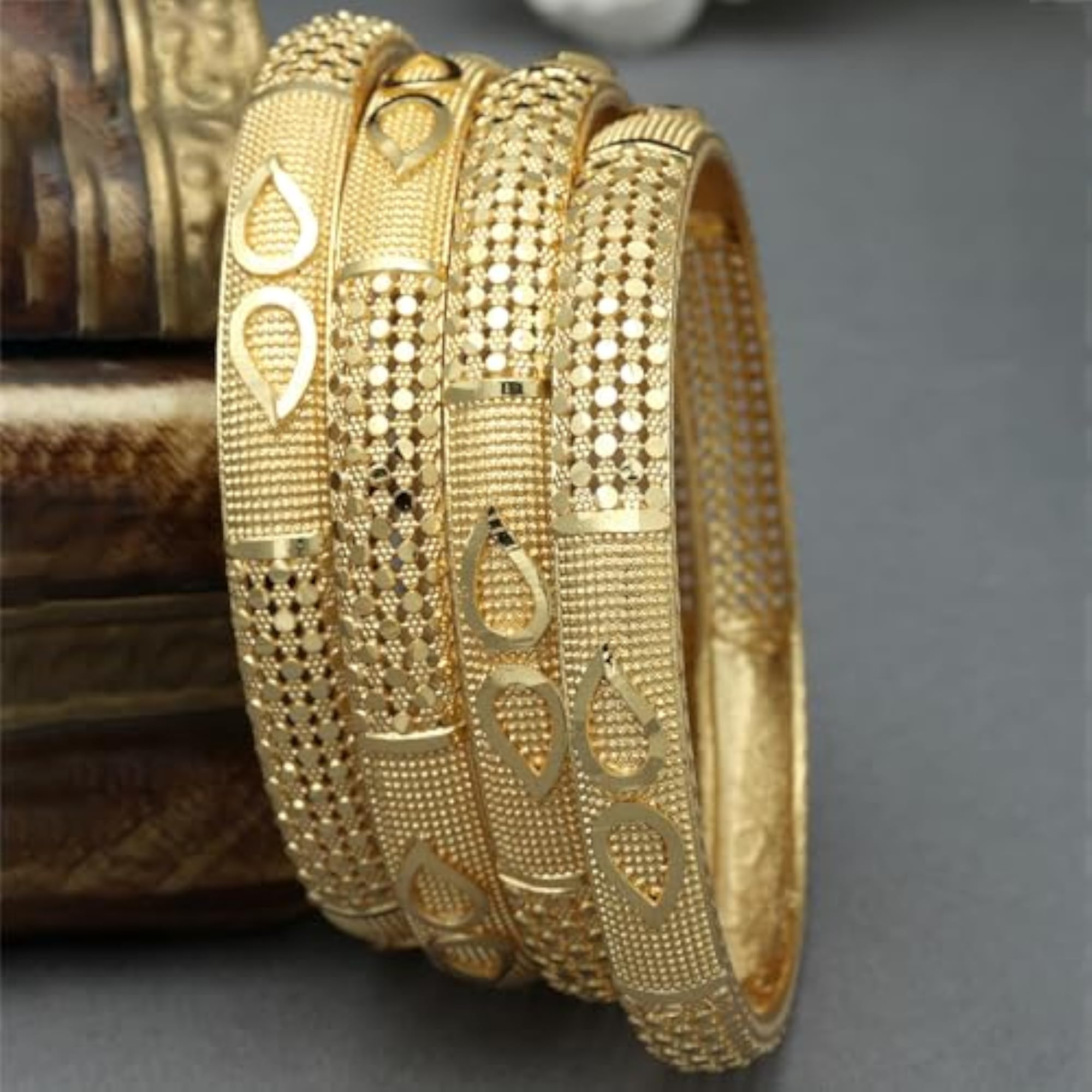 Set Of 4 -Plated Paisley Handcrafted Bangles (2.8)