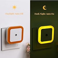 Vista 2 de Othmro ABS L65 × W65 × H68 Luz nocturna enchufable luz cálida LED Navidad bombilla luces de cama con sensor automático de atardecer a amanecer