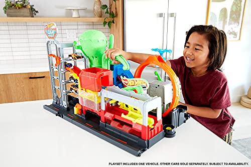 Hot Wheels City Ultimate Octo Car Wash Playset With No-Spill Water Tanks & 1 Color Reveal Car That Transforms With Water, 4+ Ft Long, Connects To Other Sets, Gift For Kids 4 Years Old & Up #TOP6