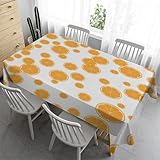 【 Tissu Imperméable Anti Tache 】 Fabriquées en tissu bien traité et avec un nouveau revêtement impermeable, ces nappes sont lisses, douces, anti-rides et ont une excellente imperméables et anti taches, et les liquides et les déversements perleront pour un nettoyage facile. Si du vin rouge ou d'autres liquides se renversent sur la nappe carrée anti tache, pas de problème, épongez et essuyez ! Cela n'interfère pas avec un bon dîner avec votre famille.