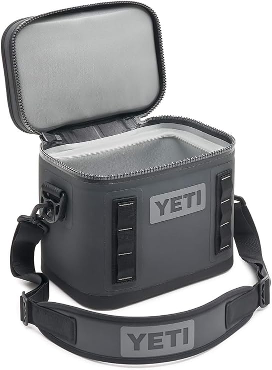 YETI Hopper Flip 8 Cool Bag – ColdCell Insulation & Leakproof Hydrolok Zip – Portable Cooler Bag for Solo Trips – Fits 11 Cans or 4.5 kg Ice –