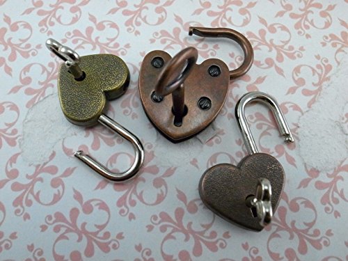 Vintage Antique Style Padlock Key Lock Heart Shaped (Assorted Color) Lot of 3 Vintage Antique Style Padlock Key Lock Heart Shaped (Assorted Color) Lot of 3