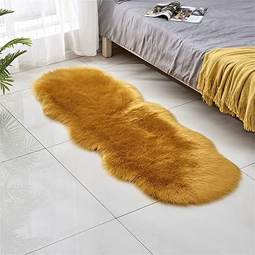 Tomifine Sheepskin Rug Faux Fur Area Rugs Faux Fleece Pad Soft Fluffy Carpet Shaggy For Bedroom Sofa Floor Living Room Decoration (60 x 90 cm,Grey)