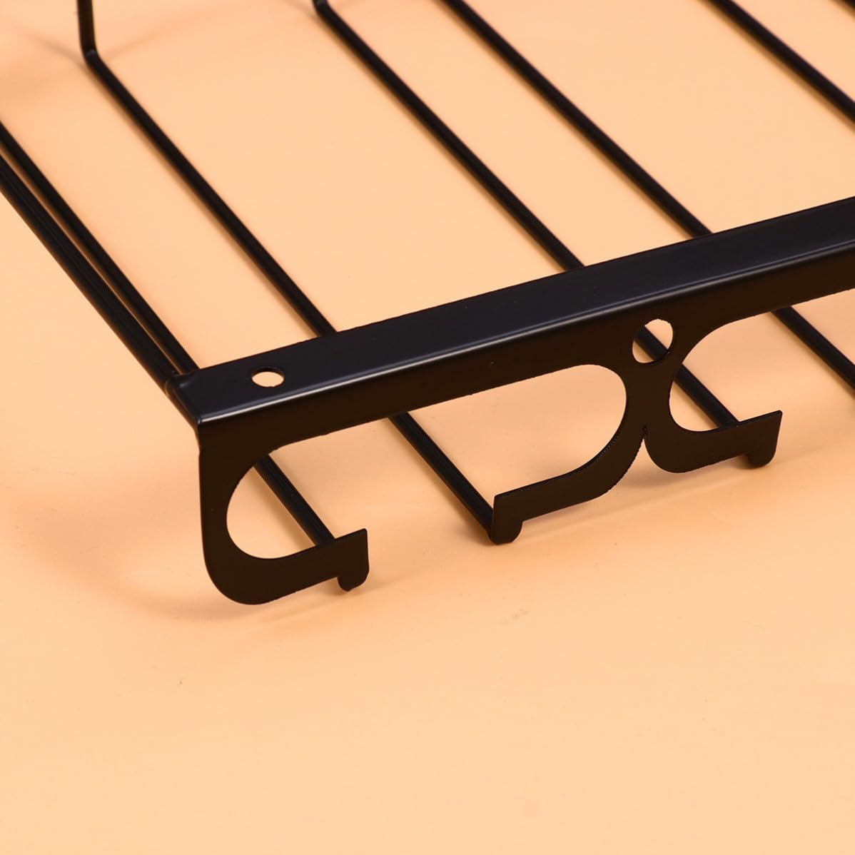 Iron Wire Wine Glass Holder Hanging Upside down Stemware Rack with Display Shelf for Party and Club, Stylish Black Frame Hanging Shelf for Kitchen Bar