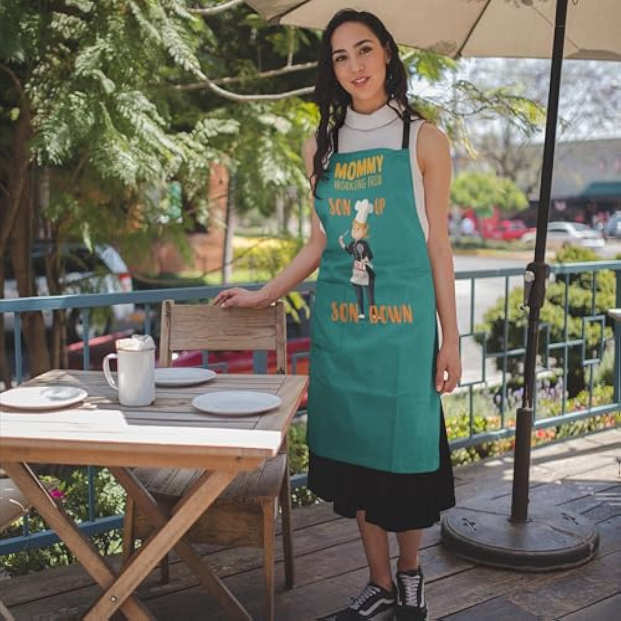 Adjustable Canvas Apron, Kitchen Gift for Mothers