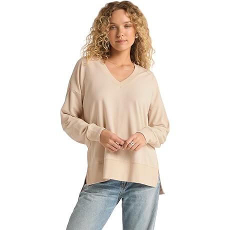 Z Supply Modern V-Neck Weekender