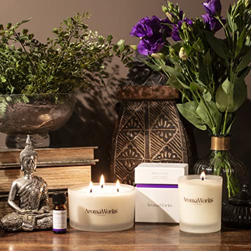 Aromaworks - Soulful Candle - Bacca Di Ginepro E Incenso - Miscela Di Oli Essenziali - Ripristina La Chiarezza Mentale - Rilascio Dalla Tensione Nervosa E Dalla Fatica - Vegano - Cruelty Free - 74,8 G - 2