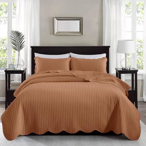 MOONLIGHT20015 Quilted Bedspread Throw Full/Queen 90" x 96" with 2 Pillow Shams for Bedroom Decor Reversible Coverlet Embossed Quilt Bedspread with Matt Finish ((Rust, Full/Queen)