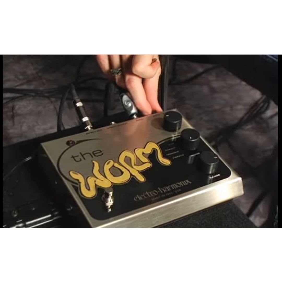 Amazon.com: Electro-Harmonix The Worm Wah/Phaser/Vibrato/Tremolo 