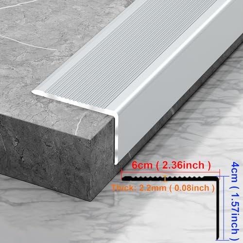 Protector de borde de escalera antideslizante para un hogar seguro 3