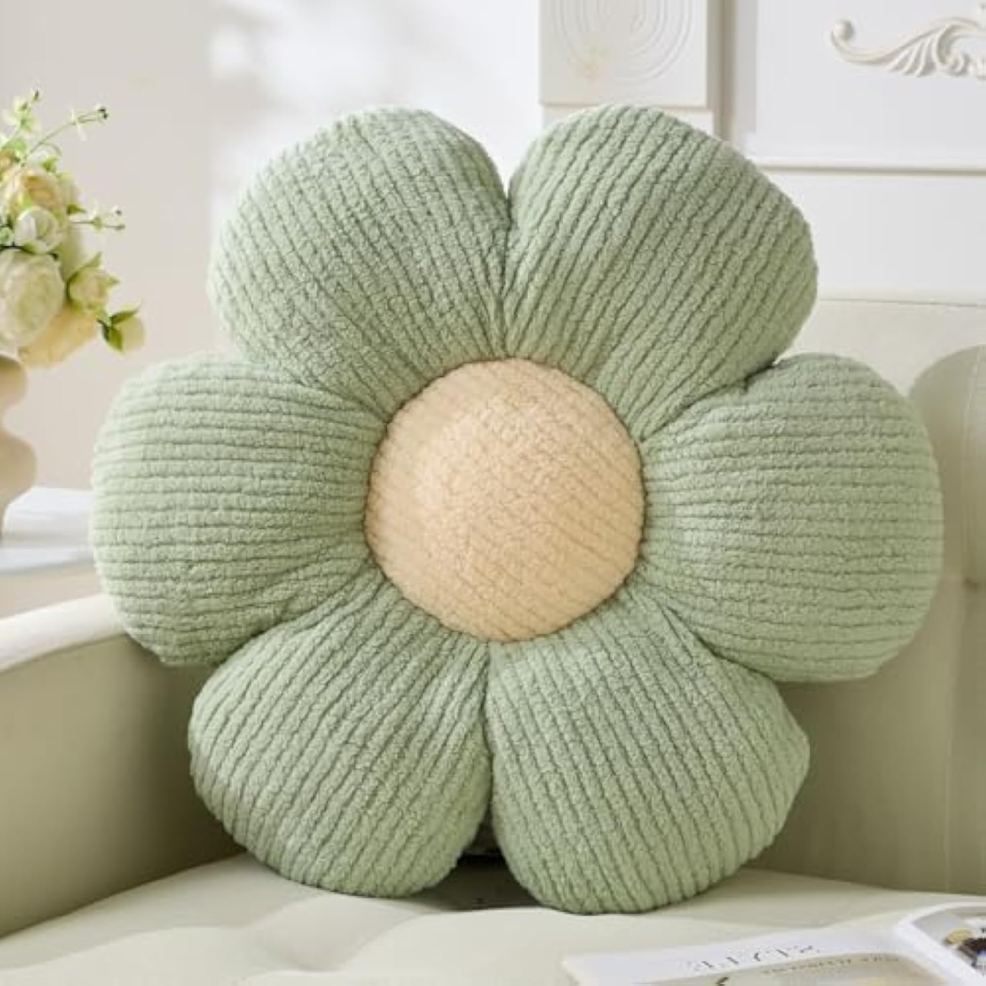 Flower-Shaped Throw Pillow Cushion Daisy Flower Design