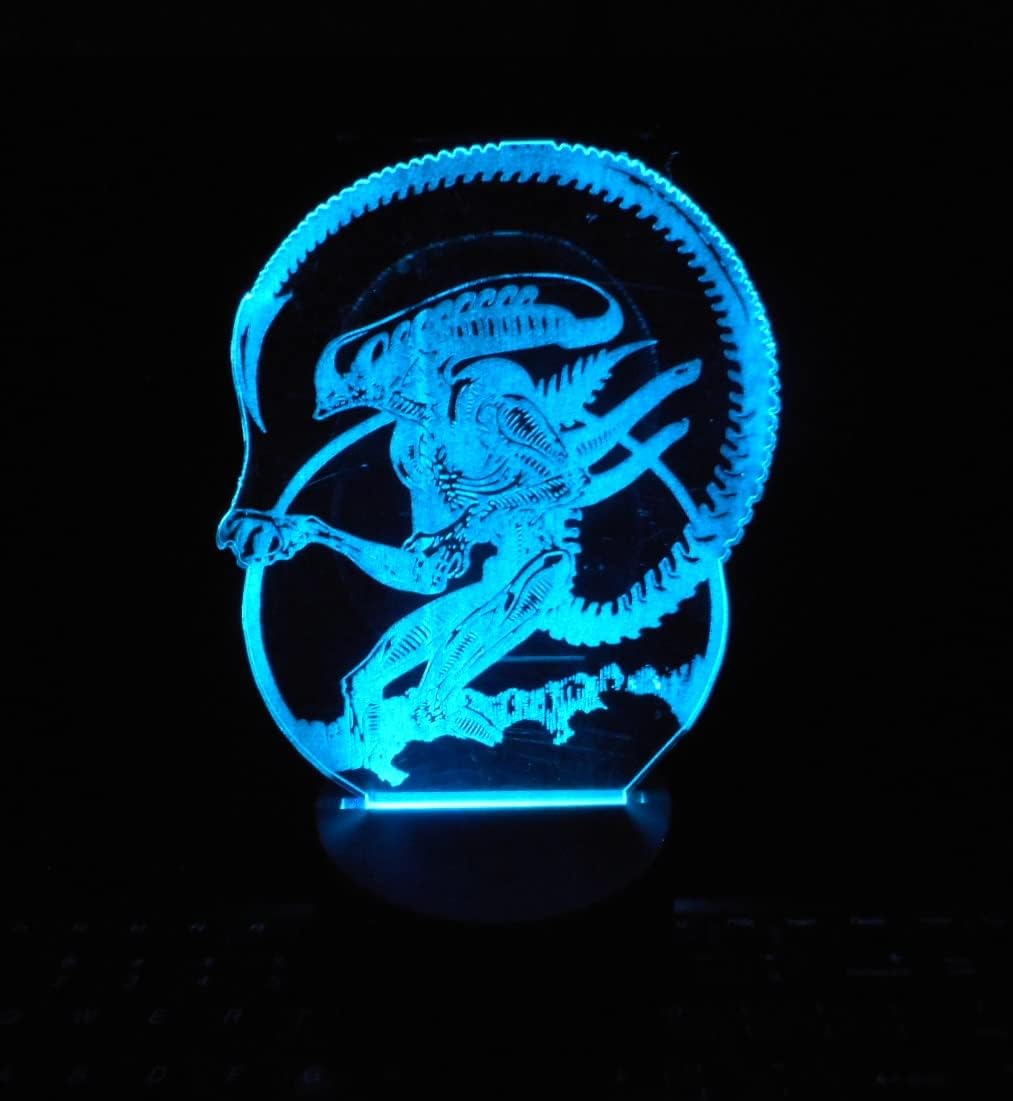 Alien Xenomorph 7" Tall Custom Laser Engraved 3D Effect Acrylic LED Desk Top Night Light Lamp