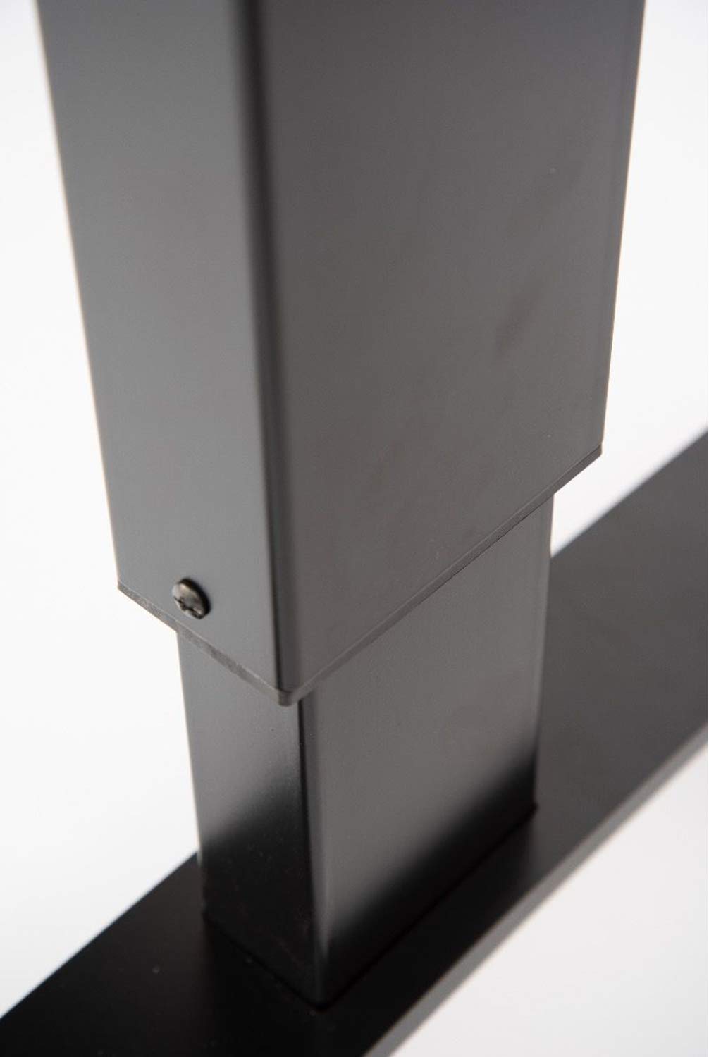 Luxor STANDCF60-BK BO 60 High Speed Crank Adjustable Stand Up Desk — view 3