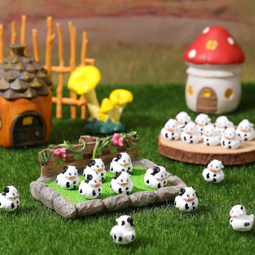 Image of 50 Pcs Cow Ducks Toy Figures, Mini Cow Resin Ducks Bulk, Tiny Cows Figurine Dress up Duck Toy for Party Favors (Cow)