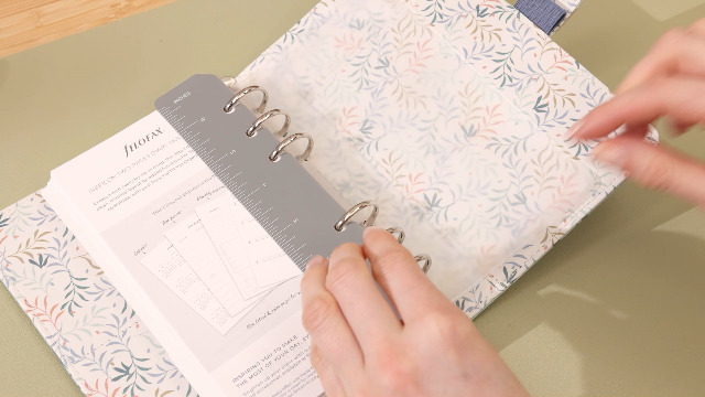 Filofax Botanical Organizer A5 Menta – Agenda Con Copertina Floreale, Interni Stampati E Chiusura A Doppio Anello