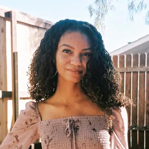 LEAH THOMAS - Author of The Intersectional Environmentalist - Founder of IE Platform & @GreenGirlLeah Podcast By  cover art