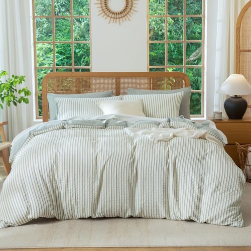 Image of Green Striped Comforter Set Queen - 3 Pieces Bedding Comforter Set for All Season, Soft Lightweight Washed Microfiber, 1 Striped Comforter and 2 Pillowcases (Green, Queen Size)
