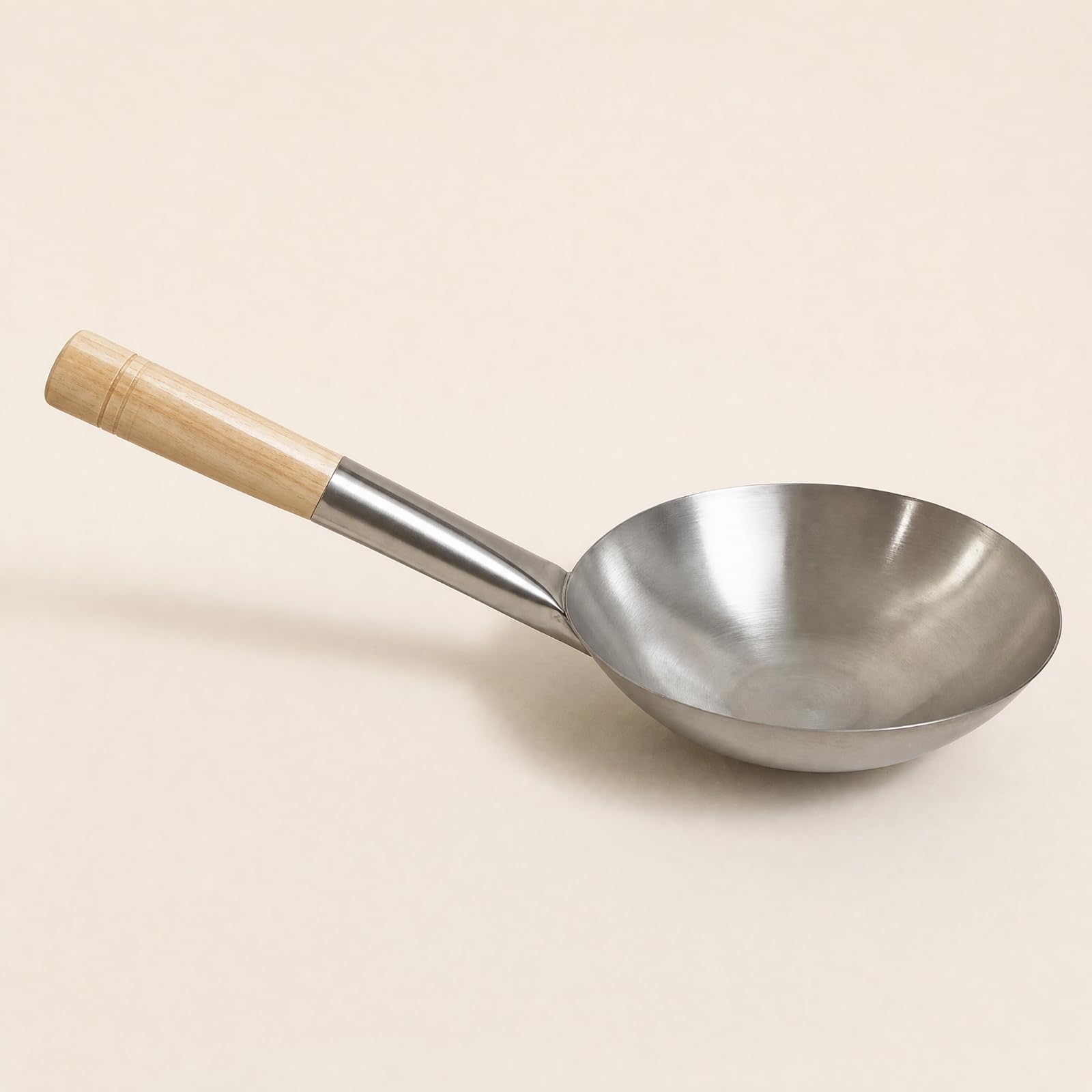Mestolo da Zuppa in Acciaio Inox con Manico in Legno Resistente Al Mestolo Acciaio Inox Durevole per Cuochi Professionisti, Ristorante, Legno 30CM 2 0MM