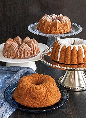 Forma para Bolo - Gold Quartet Pan Nordic Ware Dourado