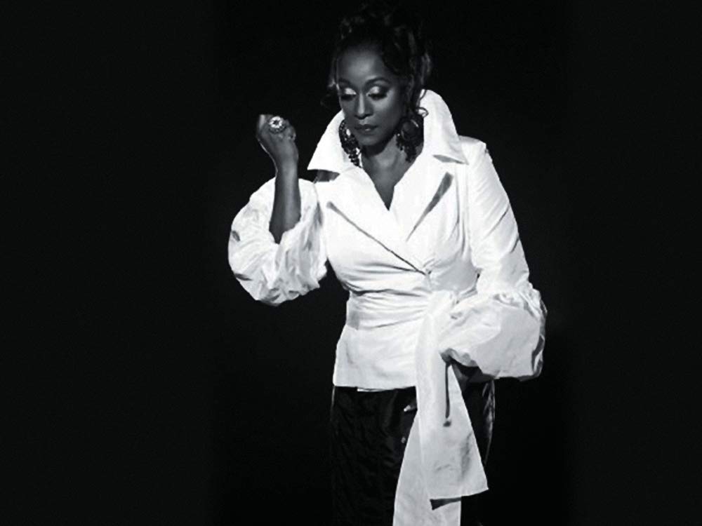 Regina Belle