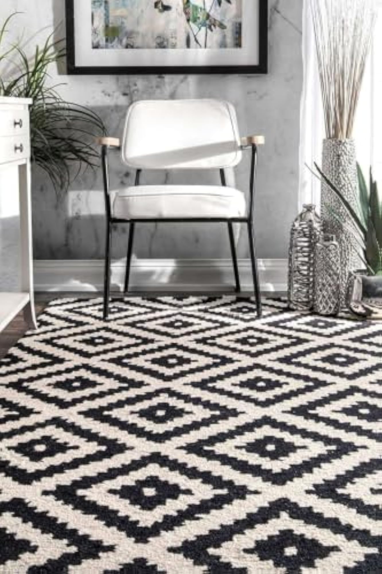 Handmade Modern Diamond Pattern Area Rug, Premium Quality
