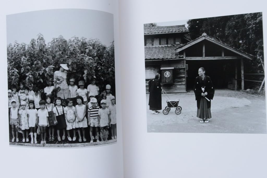 Amazon.co.jp: Hysteric Sixteen:Ueda ShojiUeda Shoji植田正治写真集 