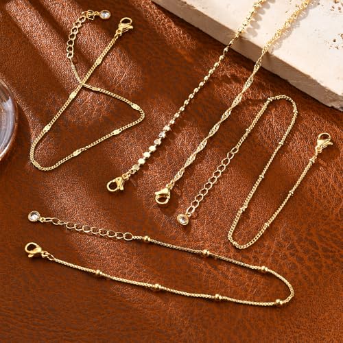 Striviio 14K Gold Bracelet Stack