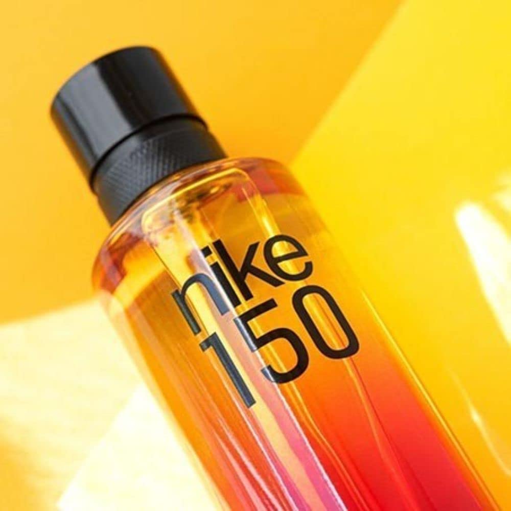 NIKE - On Fire 250 ml, Colonia Hombre, Perfume Formato Spray, Eau de Toilette Natural y Masculina, Aroma Oriental Amaderado, Fragancia Fresca, Sensual y de Larga Duración