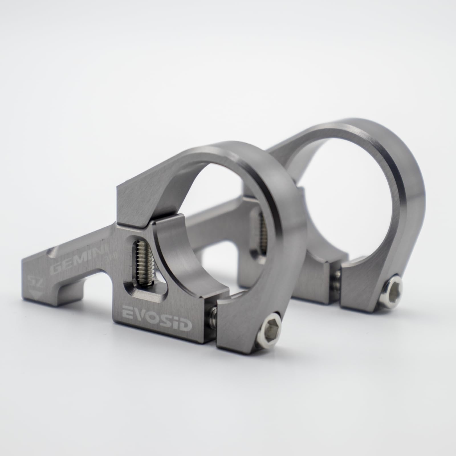 EVOSID Mountain Bike Direct Mount 31.8/35mm Bar Clamp, CNC Aluminum Alloy Downhill Bicycle Direct Mount stem, 2 Pieces Lightweight Split Design for Dual Crown Forks DH/AM Motorcycle (Titanium, 35mm)