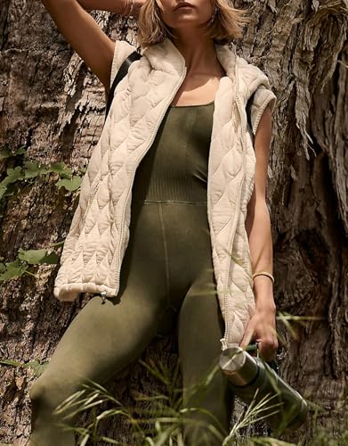 Kedera Women's Oversized Puffer Vests Sleeveless Fall Jacket Hooded Vest 2024 Casual Warm Winter Coats Trendy Outerwear4