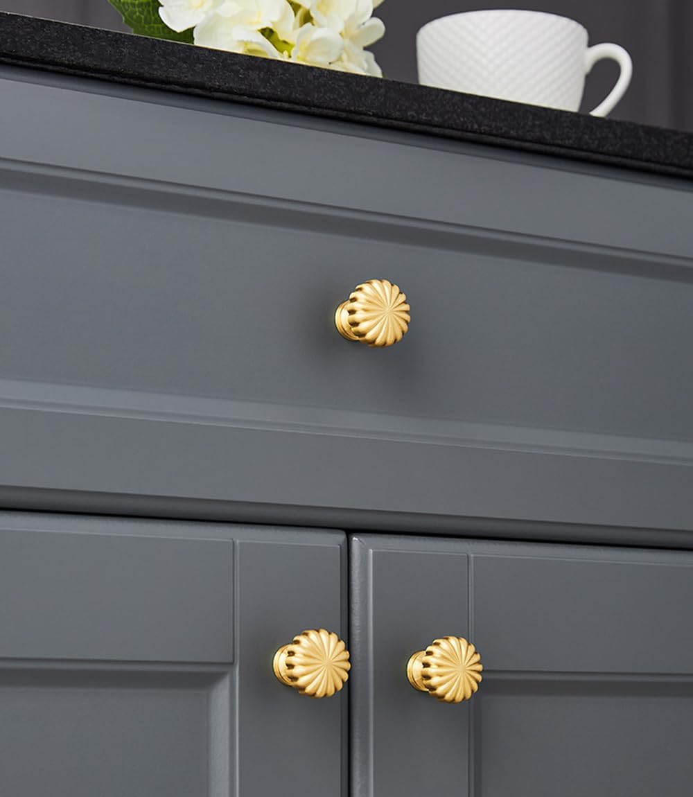 Brass Cabinet Knob Pumpkin Knob, Copper Drawer Knobs Round Handles Antique Gold Knobs for Kitchen Bathroom Cabinet Door Drawer, 2 Pack