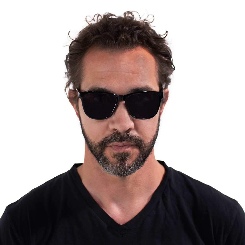 VITENZI Bifocal Sunglasses for Men and Women Retro Reading Sun Tinted Glasses with Readers - Turin in Black 1.50