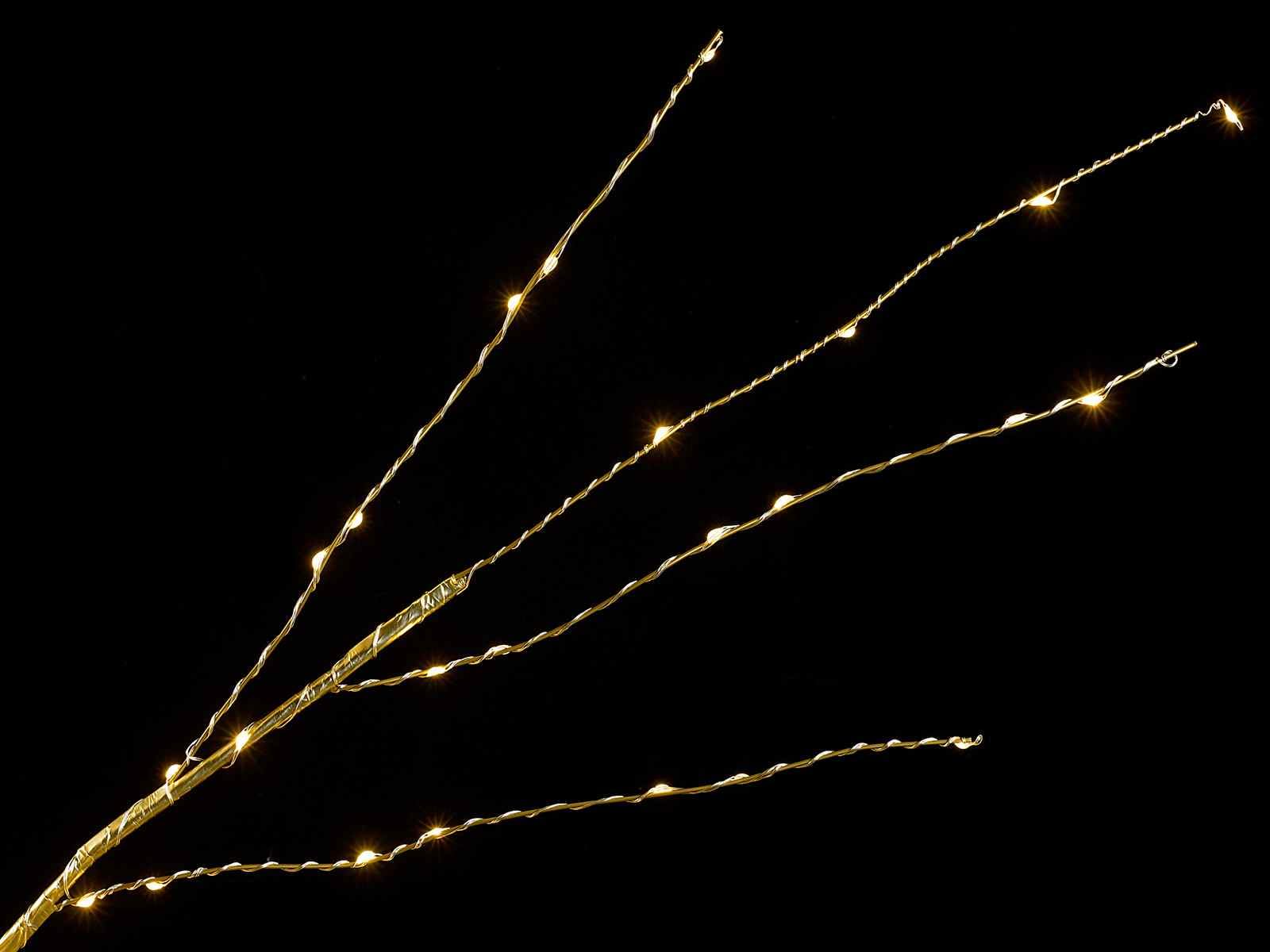 Gruppo Maruccia - Albero Natalizio Dorato con 1700 Luci Led Bianco Caldo - Albero di Natale Artificiale per Interni ed Esterni Altezza 2,1 Metri 297 Rami Luminosi