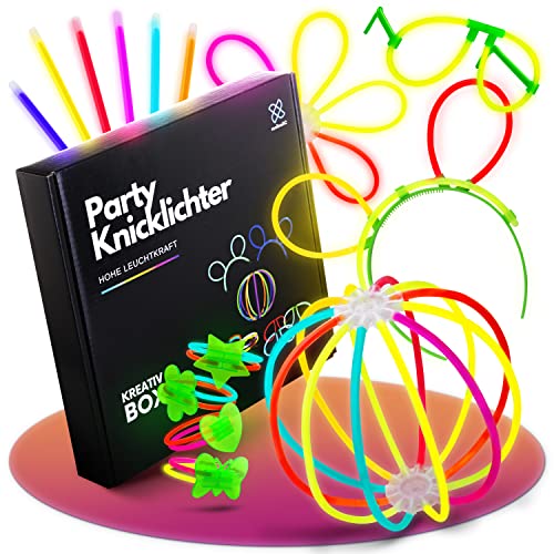molinoRC RIESEN Knicklichter Party Set - 6 TOLLE FARBEN - Knicklichter Kinder - Leuchtarmbänder Kinder - Knicklichter Party Zubehör - inklusiv Armringen, Figuren, Brillen, Bällen und Ohrringen Cover