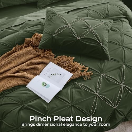 Image of Sasttie Full Size Comforter Set, 7-Piece Bed in a Bag, Pintuck Bedding Set for All Season, Includes Comforter, Flat Sheet, Fitted Sheet, Pillowcases and Pillowshams, Dark Green