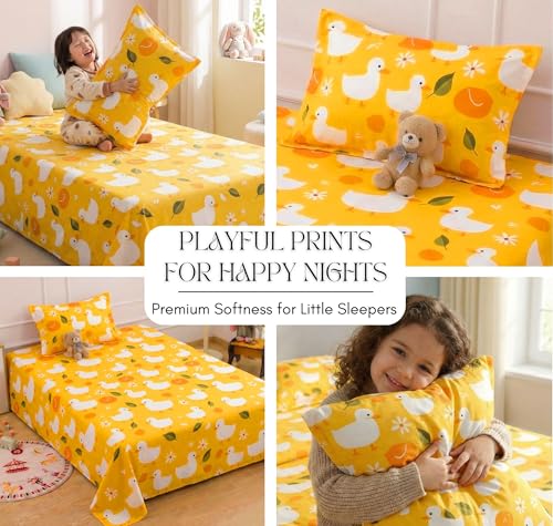 Image of VAS COLLECTIONS Single Bed Comforter Set 220 GSM Microfiber | Ultra Soft AC Comforter with Flat Bedsheet (60x90 Inches) & 1 Pillow Cover | 3 Pc Bedding Set (Duck Print) | 3 Pc Bedding Set