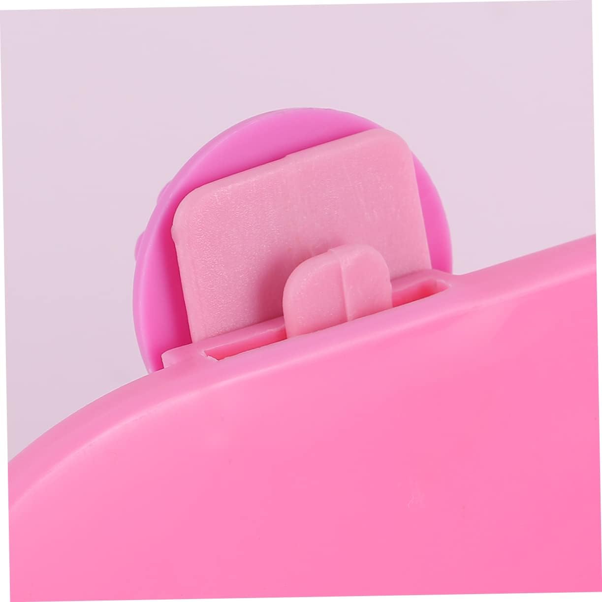Ipetboom 2pcs Rabbit Potty Trainer Hamster Litter Box Use Design for Indoor Pet Training for Small Animals Potty Pan Wall Feature Random Color