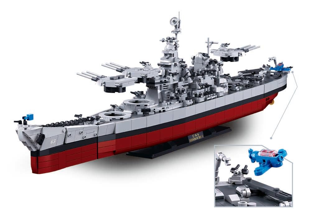Sluban USS Missouri M38-B1291 - Maqueta de buque de guerra (77 cm de largo), color gris y rojo