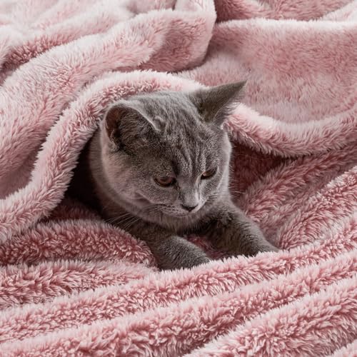 Image of Exclusivo Mezcla Plush Fuzzy Fleece Bed Blanket King Size, Super Soft, Fluffy and Warm Blankets for Couch, Bed, All Season (Mixed Pink, 90x104 inches)