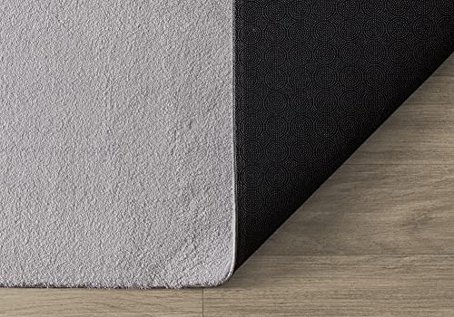 the carpet Relax Moderner Flauschiger Kurzflor Teppich, Anti-Rutsch Unterseite, Waschbar bis 30 Grad, Super Soft, Felloptik, Grau, 80 x 150 cm