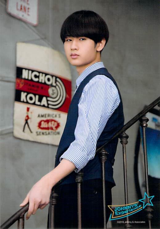 Amazon.co.jp: HiHi Jets ハイハイジェッツ 猪狩蒼弥 公式写真 写真  